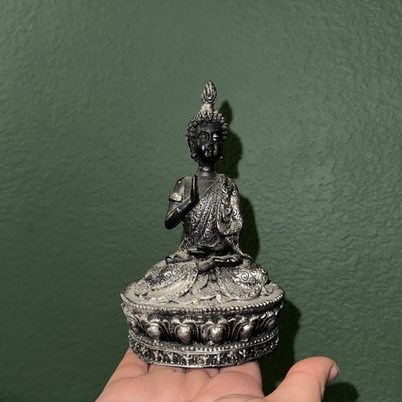 Table top decor - Picture 3 of 3